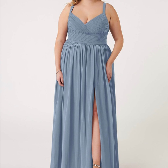 Formal Bridesmaids Dress - Picture 6 of 8